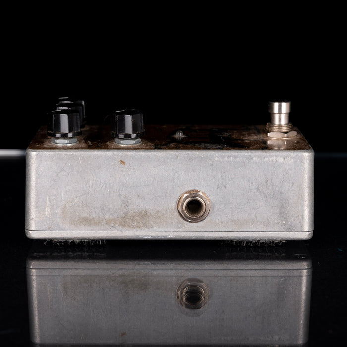 Used Menatone The PiG Distortion Guitar Effect Pedal With Box - 2