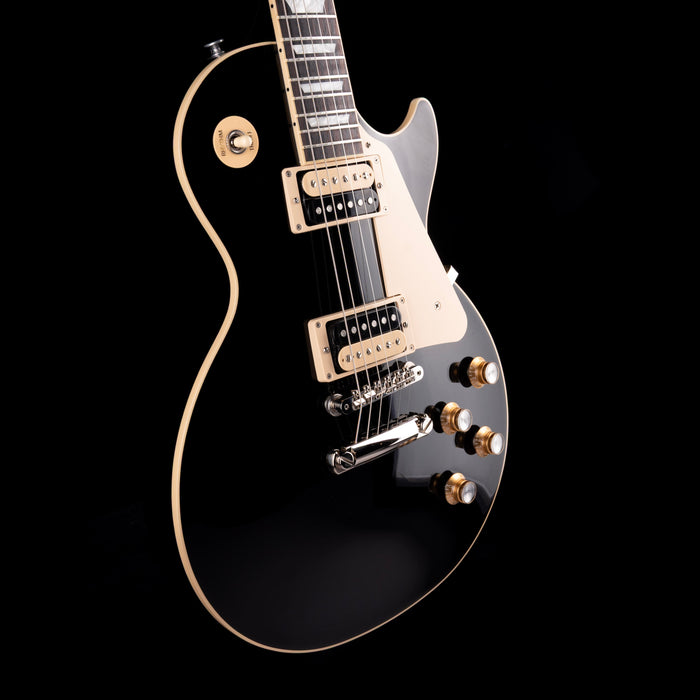 Pre-Owned 2022 Gibson Les Paul Classic - Ebony With OHSC
