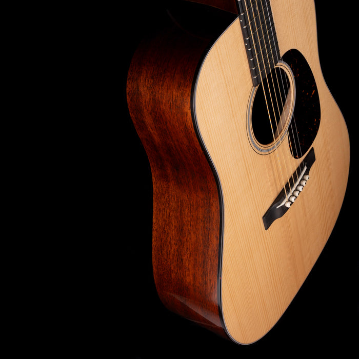 Pre-Owned 2022 Martin D-18 Authentic 1937 Natural With OHSC