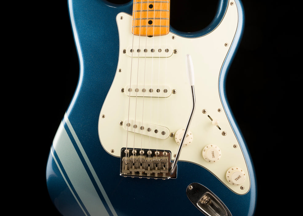 Used Fender FSR Traditional 50s Stratocaster Lake Placid Blue with Competition Stripe with Gig Bag