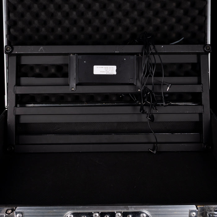 Used Pedaltrain Classic 2 TC Pedalboard with Voodoo Lab 4x4 Power Supply and Tour Case