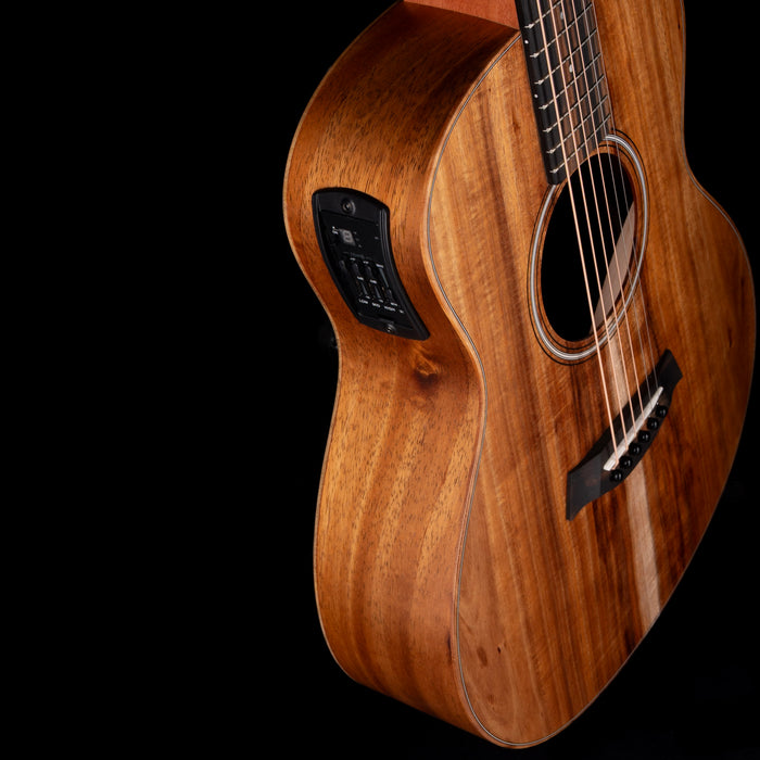 Taylor GS Mini-e Koa Acoustic Electric Guitar With Gig Bag