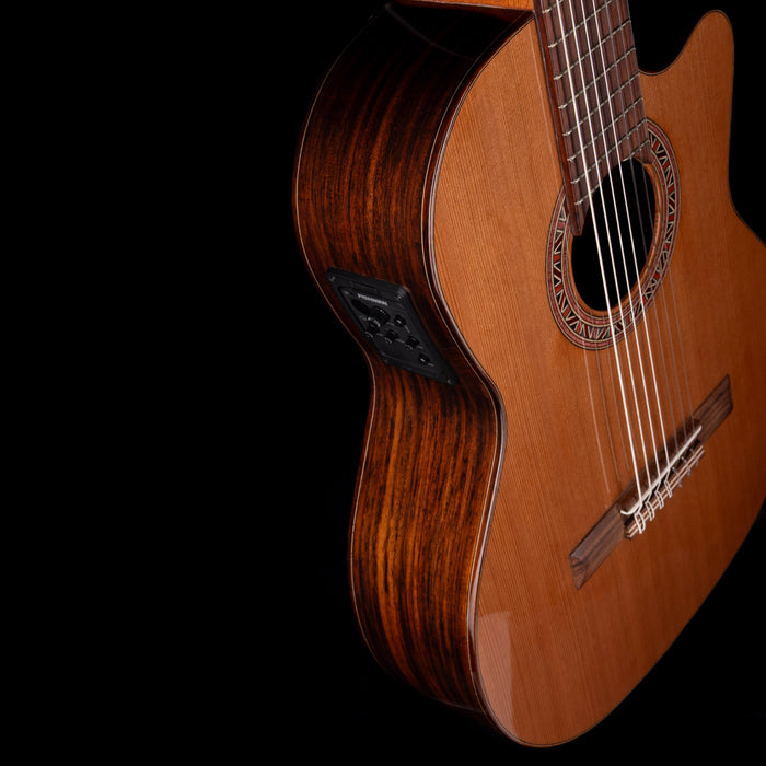 Kremona Performer Series F65CW-7S VE Nylon 7-String Acoustic Electric Guitar with Gig Bag