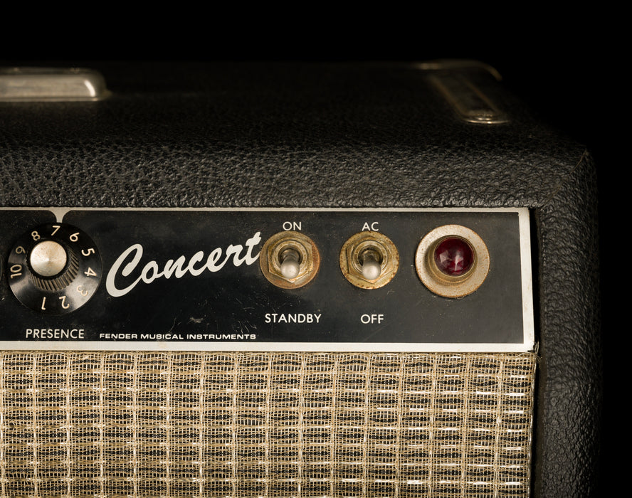 Pre Owned 1993 Fender Concert Guitar Amp Combo