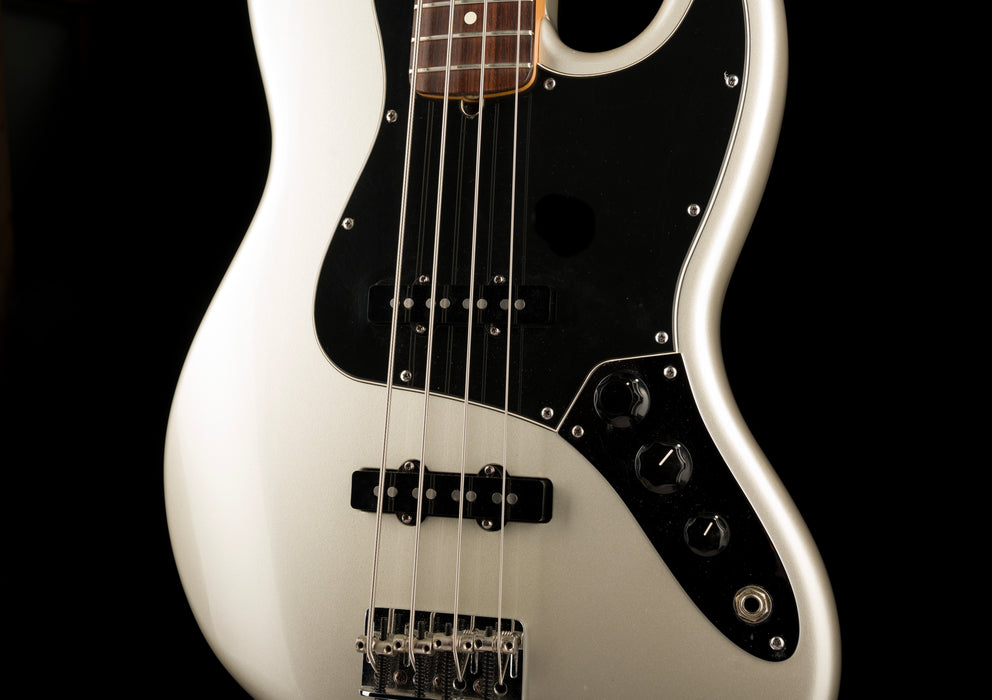 Used 2004 Fender American Jazz Bass Rosewood Fingerboard Chrome Silver With OHSC