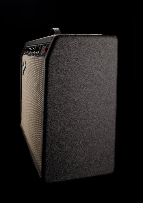 Used Fender '65 Deluxe Reverb Reissue Guitar Amp Combo