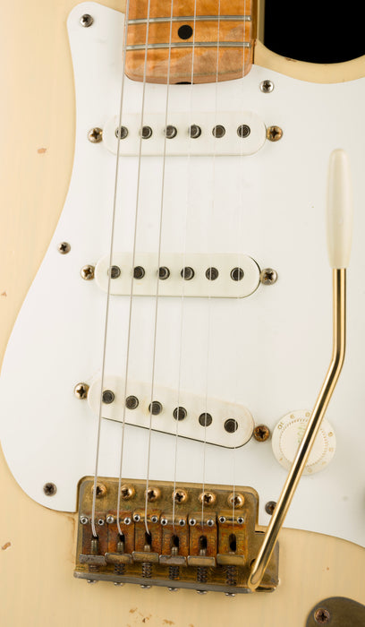 Pre Owned 1996 Fender Custom Shop Cunetto Relic 50's Stratocaster Blonde with OHSC