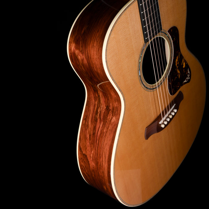 Taylor Gold Label 814e Honduran Rosewood Natural with Case