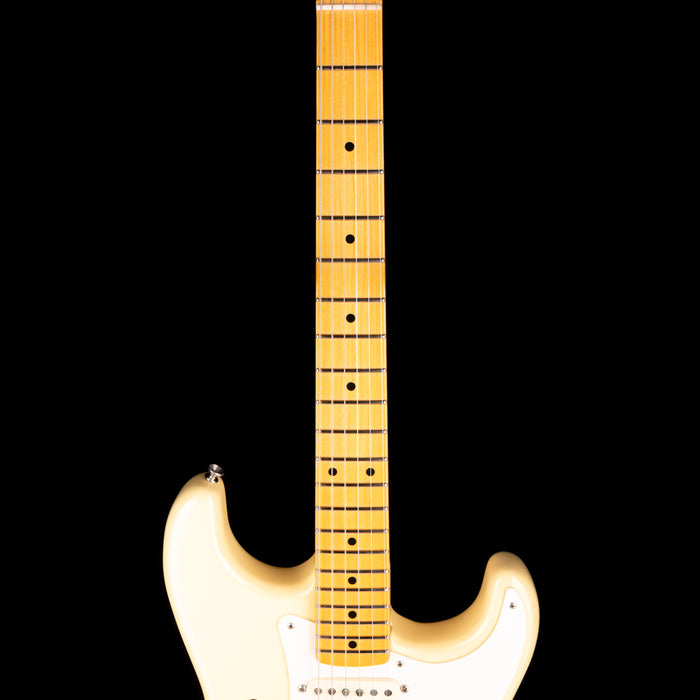 Pre Owned 2018 Fender Eric Johnson Thinline Stratocaster Vintage White With Gig Bag