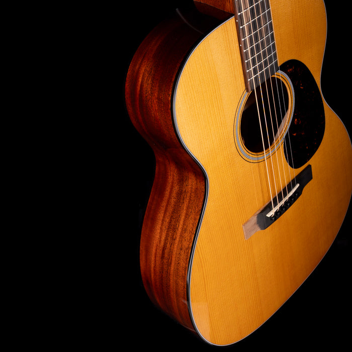 Martin 000E Retro Plus Mahogany Natural Acoustic Guitar with Case