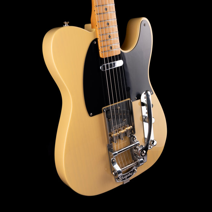 Pre-Owned Fender Vintera II 50's Nocaster Blackguard Blonde With Bigsby B5 With OHSC