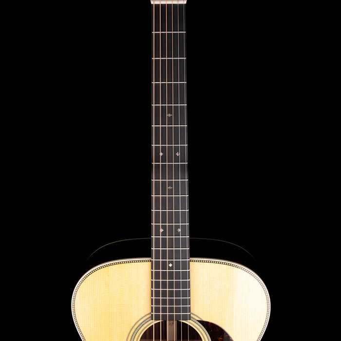 Martin 000-28 Standard (2025) Natural Acoustic Guitar with Case