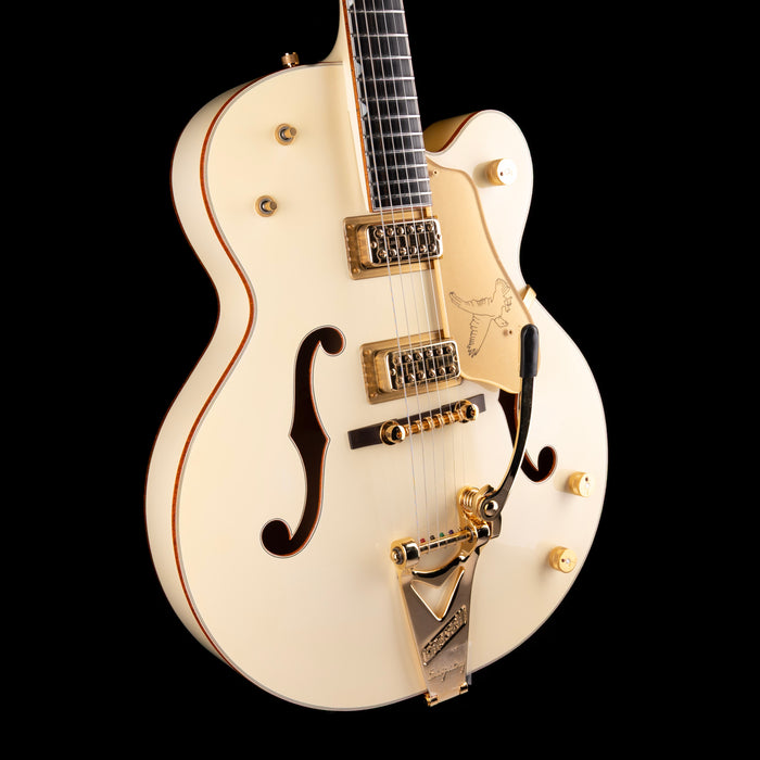Used 2016 Gretsch G6136T-59 Vintage Select '59 Falcon Hollow Body Vintage White with OHSC