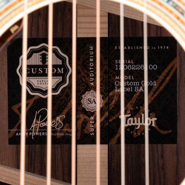 Taylor Truetone Custom Select Gold Label 814e Super Auditorium Rosewood Natural with Case
