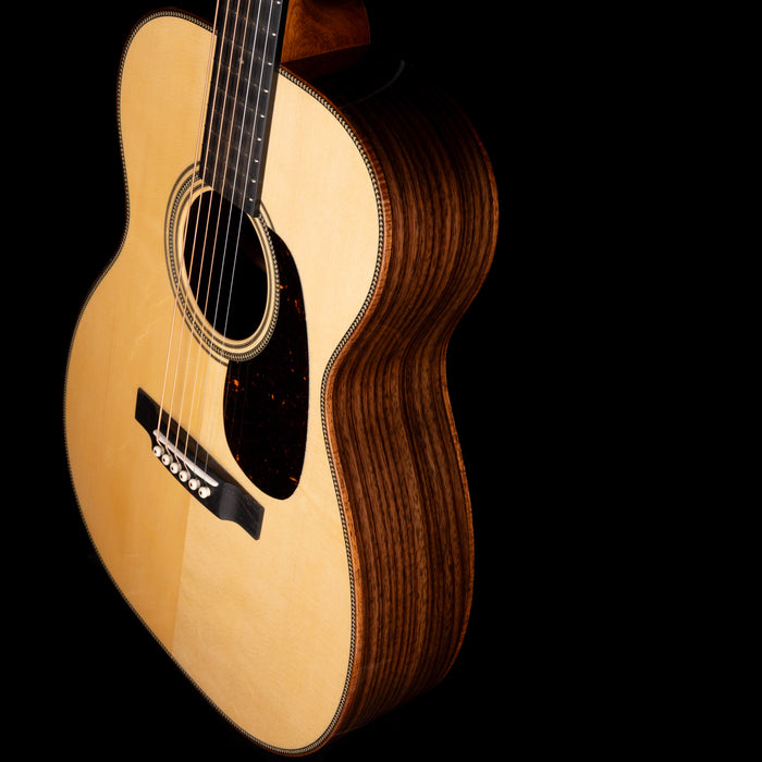 Martin Custom Shop 00-28 Deep Body Wild Grain East Indian Rosewood and Italian Alpine Spruce With Case