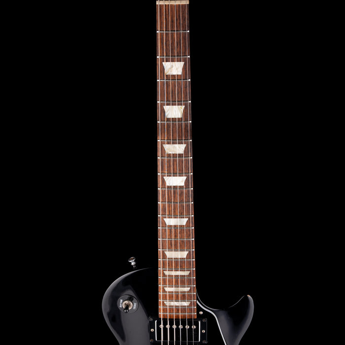 Pre-Owned 2005 Gibson Les Paul Studio in Gloss Ebony With OHSC