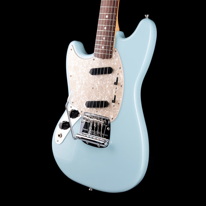 Pre-Owned 2025 Fender Japan FSR Traditional II 60s Mustang Left-Handed Daphne Blue with Gig Bag