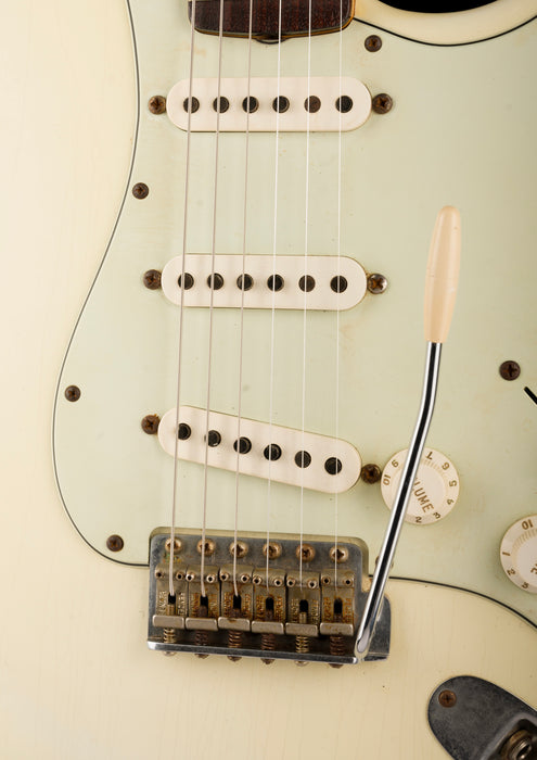 Pre Owned Fender Custom Shop 1960 Stratocaster Relic Olympic White With OHSC
