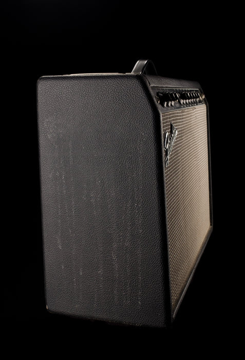 Used Fender '65 Deluxe Reverb Reissue Guitar Amp Combo