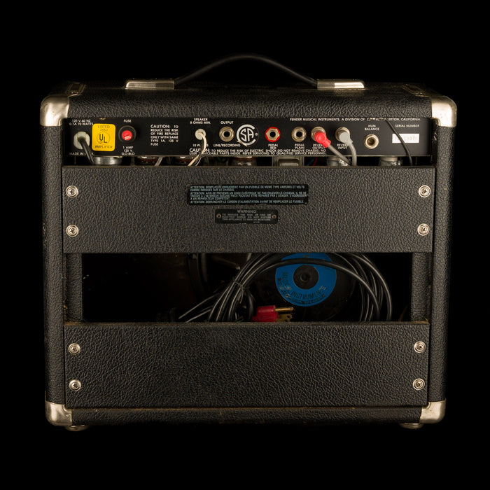 Pre Owned 1995 Fender Super Champ Black Guitar Amp Combo