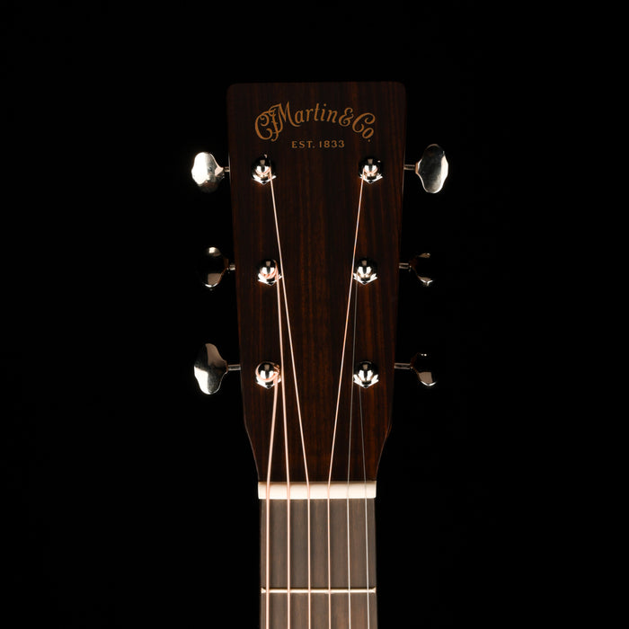 Martin 000-17 Standard (2025) Natural Acoustic Guitar with Case