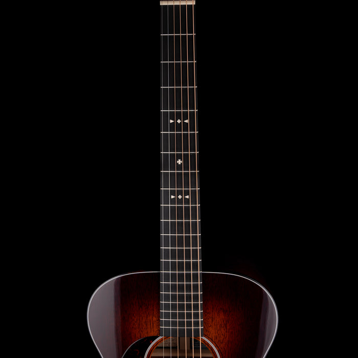 Pre Owned Martin 00-DB Jeff Tweedy Acoustic Guitar Sunburst Left-Handed With OHSC