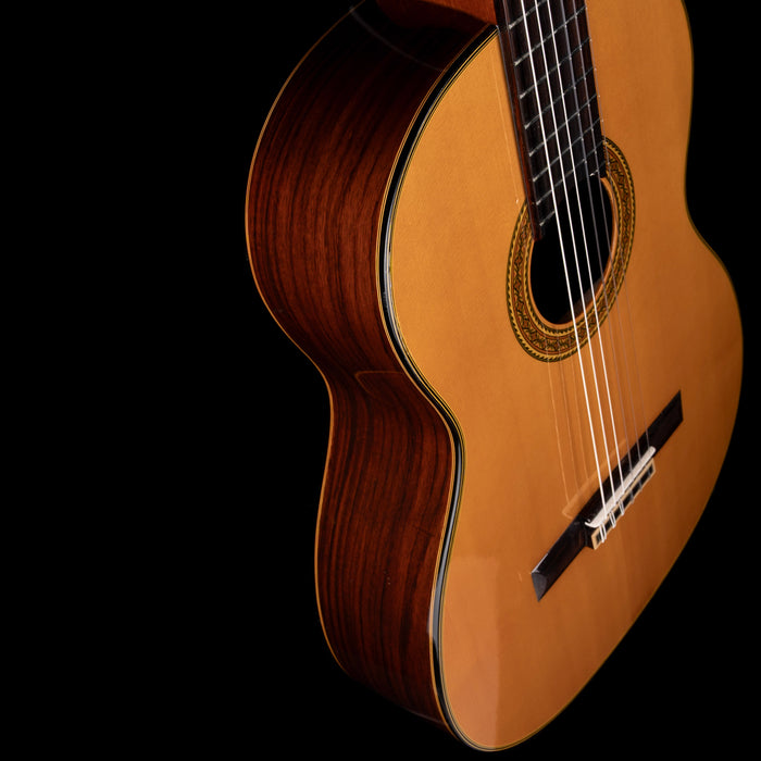 Pre Owned Takamine Made In Japan Model C-128 Nylon Classical Guitar Natural