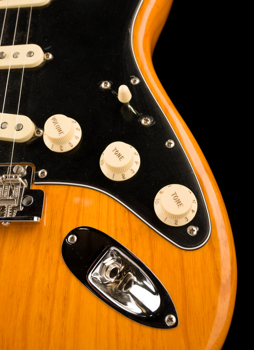 Pre Owned Fender Mod Shop Strat Natural With Gig Bag