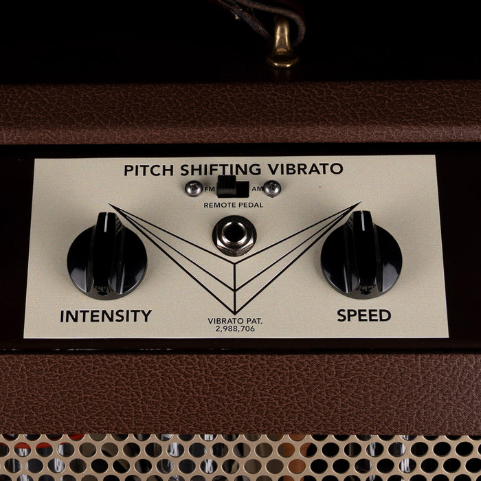 Pre Owned Magnatone Mono Twilighter Guitar Amp Combo With Footswitch and Cover