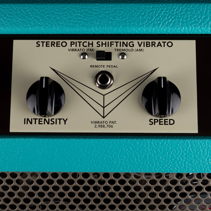 Magnatone Limited Edition Panoramic Stereo Teal Guitar Amp Combo