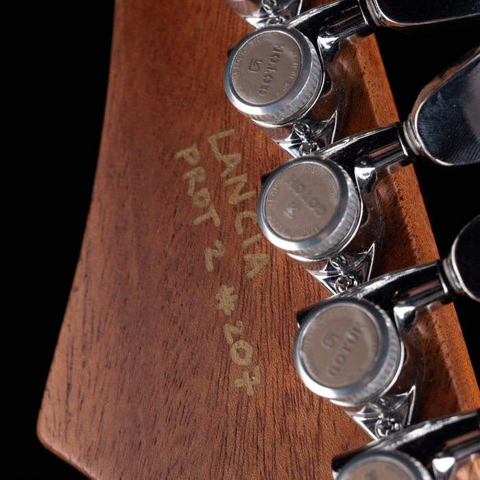 Perinetti Guitars Lancia Standard Retro Pink with Soft Case