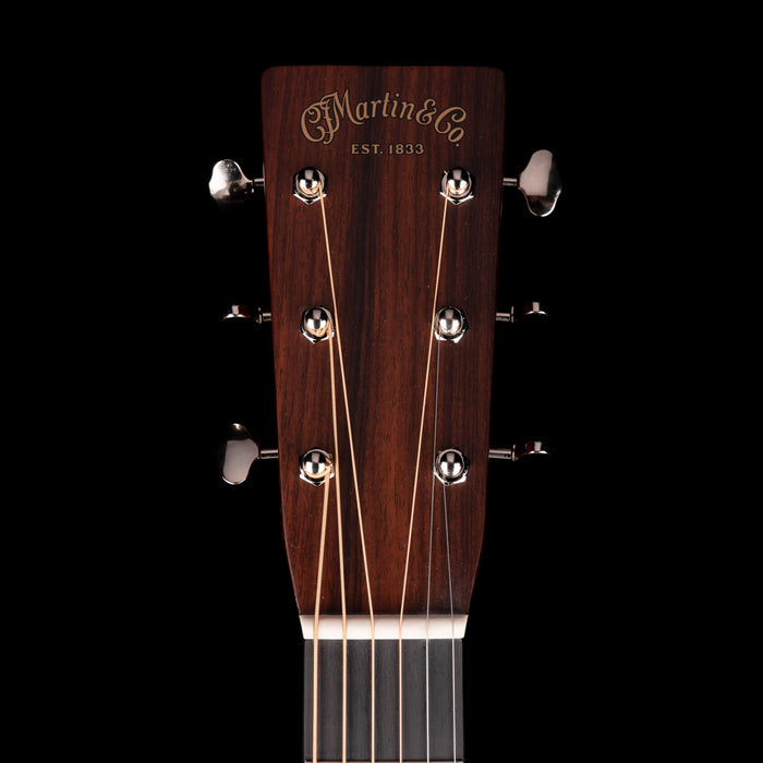 Martin 000-28 Standard (2025) Natural Acoustic Guitar with Case