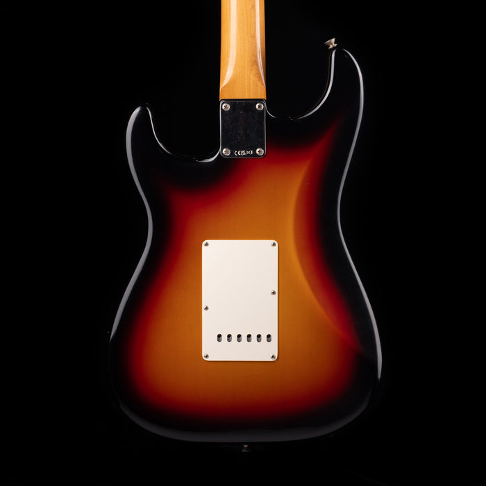 Fender Dealer Exclusive Vintera Road Worn '60s Stratocaster 3-Color Sunburst with Case