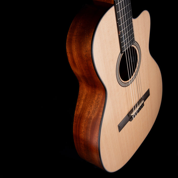Martin 000C12-16E Nylon Natural Classical Guitar With Case