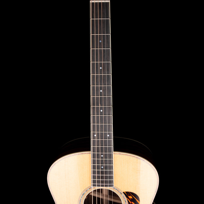 Taylor Truetone Custom Select Gold Label 814e Super Auditorium Rosewood Natural with Case