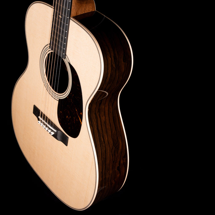 Martin Custom Shop 000-28 Ziricote Sitka Spruce With Case