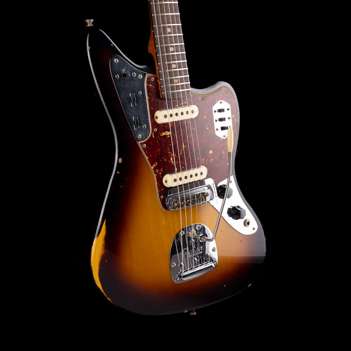 Fender Custom Shop Roasted 1962 Jaguar Journeyman Relic Wide Fade 2-Tone Sunburst With Case