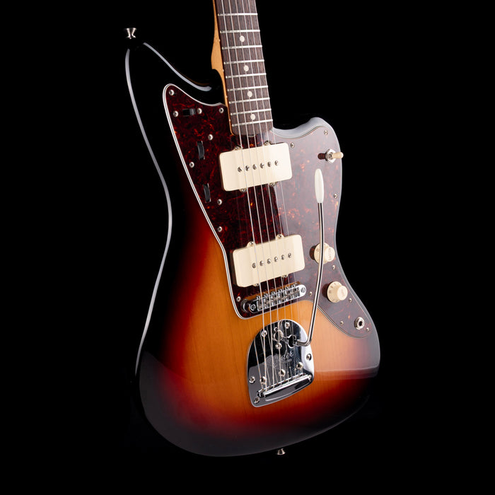 Used 2017 Fender Classic Player Jazzmaster Special 3-Tone Sunburst with Gig Bag