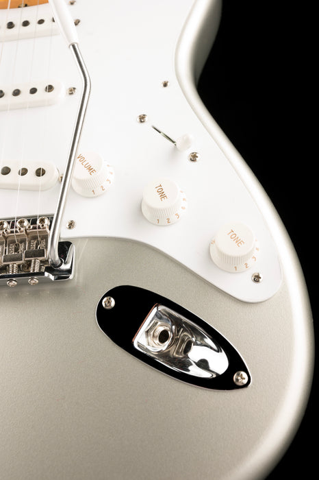 Fender Custom Shop Limited Edition 1954 Stratocaster Time Capsule Inca Silver