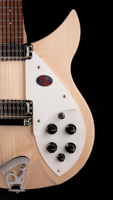 Rickenbacker 330/12 Mapleglo Semi Hollow Guitar With OHSC