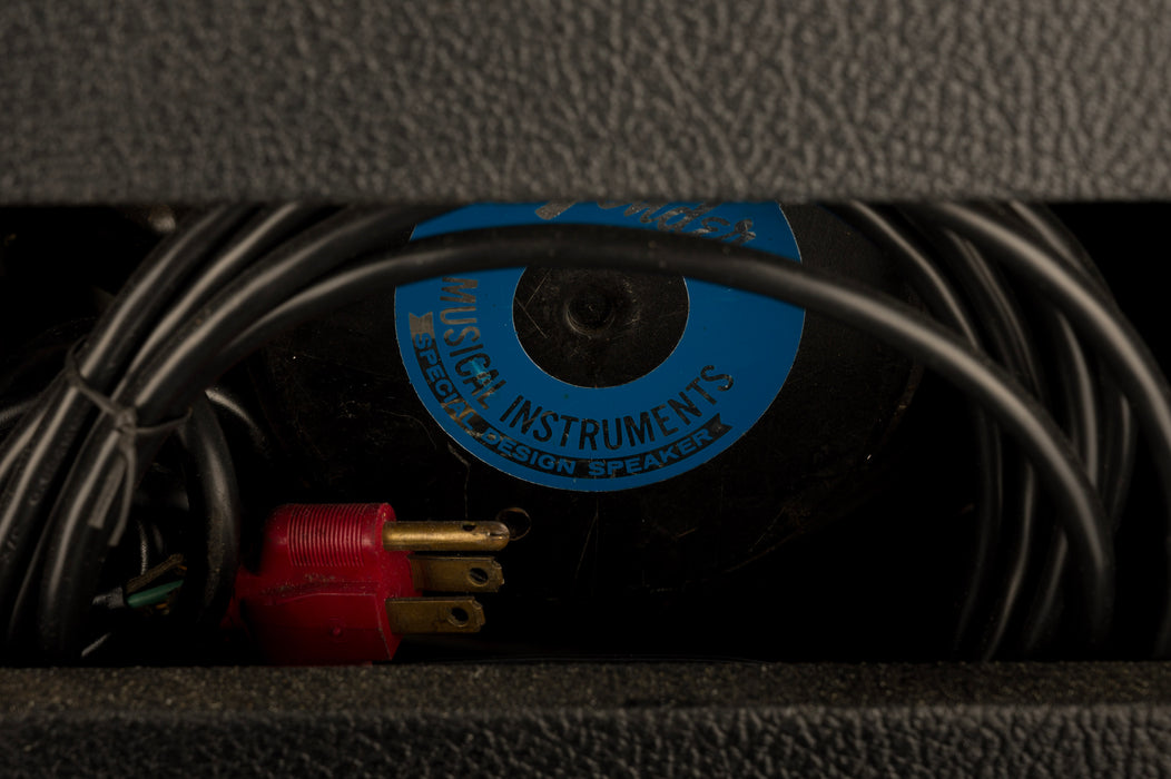 Pre Owned 1995 Fender Super Champ Black Guitar Amp Combo