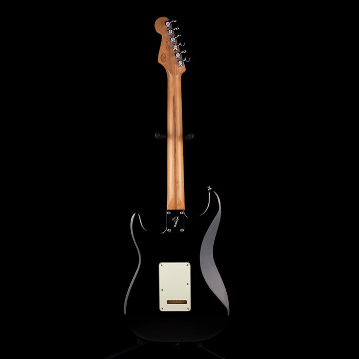 Pre Owned 2023 Fender Special Edition Player Stratocaster Roasted Maple Black With Gig Bag