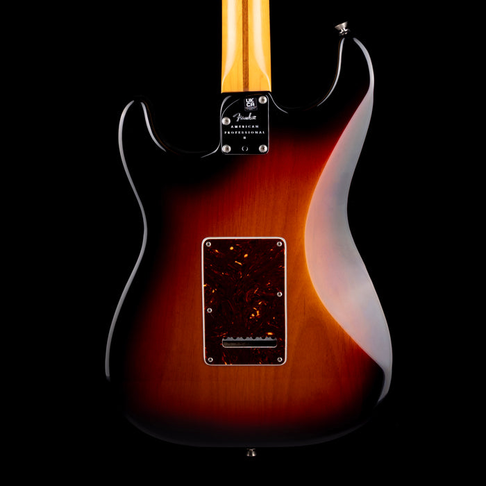 Pre Owned 2021 Fender American Professional II 3-Tone Sunburst With OHSC