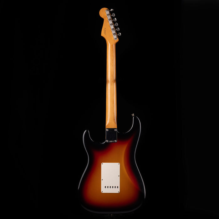 Fender Dealer Exclusive Vintera Road Worn '60s Stratocaster 3-Color Sunburst with Case