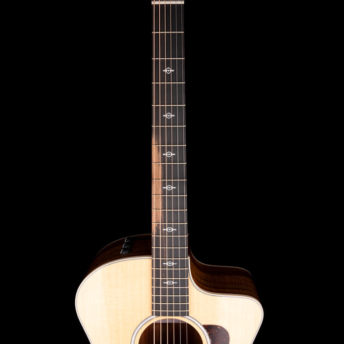 Taylor 214ce-K DLX Grand Auditorium Hawaiian Koa with Case