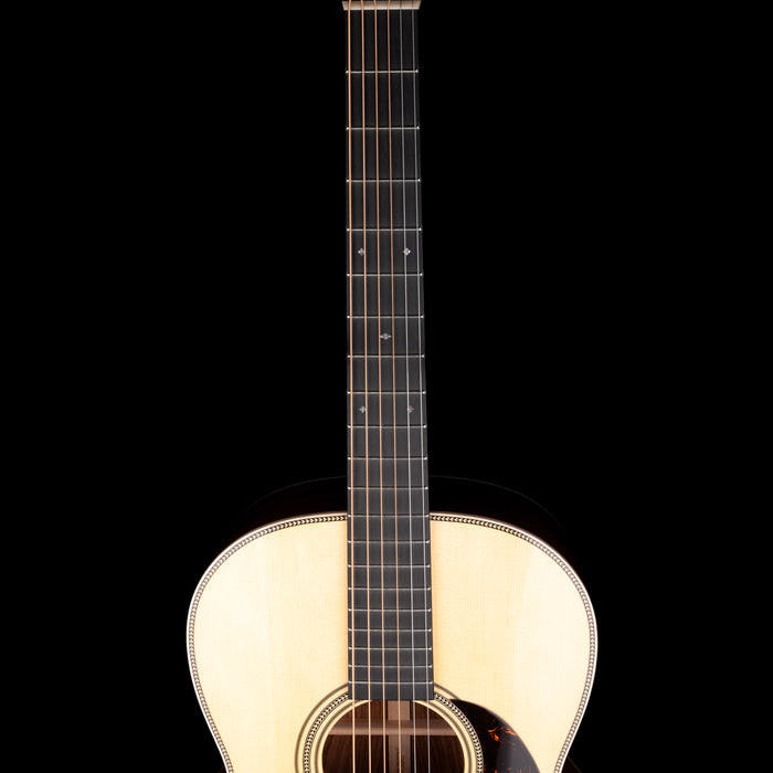 Martin Custom Shop 000-28 Slotted Headstock Guatemalan Rosewood With Italian Alpine Spruce With Case