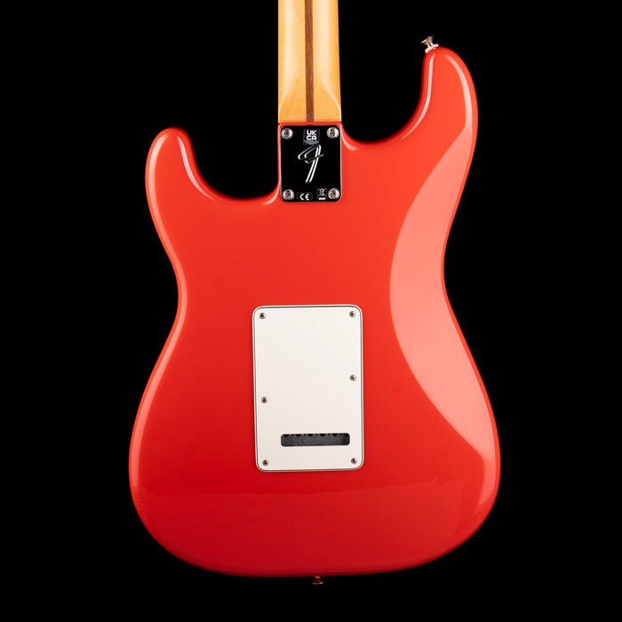 Pre-Owned 2025 Fender 70th Anniversary Player II Stratocaster HSS - Coral Red With Gig Bag