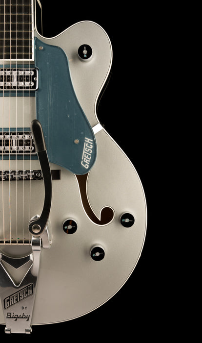 Pre Owned Gretsch G6118T-140 LTD 140th Double Platinum Anniversary Two-Tone Pure Platinum/Stone Platinum With OHSC