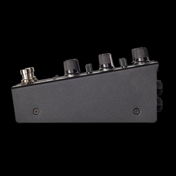 Gamechanger Audio Auto Series Chorus Pedal Right