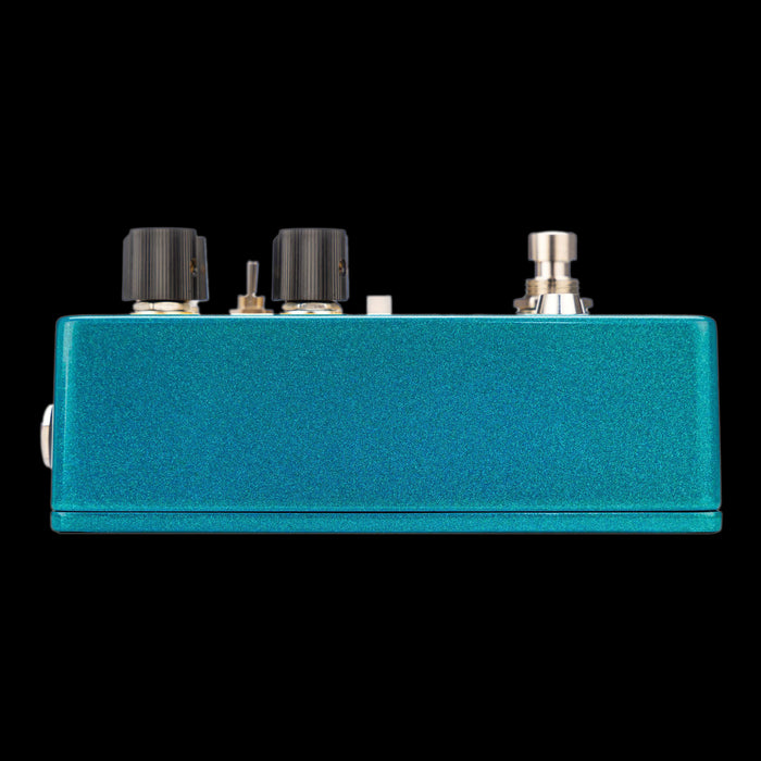 EarthQuaker Devices Aurelius Tri-Voice Chorus Pedal Left Side